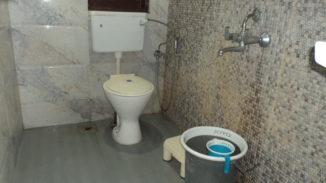 Benazeer Hotel Mumbai Dış mekan fotoğraf